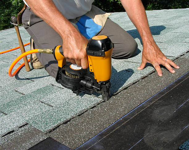 Best Best Roofing Contractors  in Salina, KS